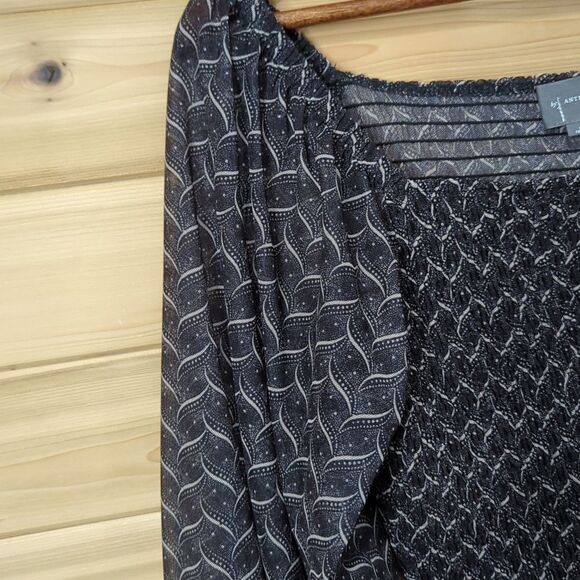 Anthropologie Top Womens Small Black Smocked Long Sleeve Blouse - Picture 4 of 11